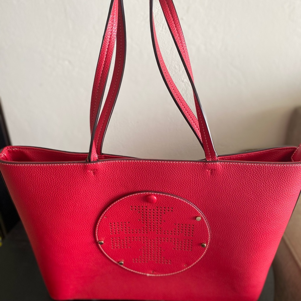 Red Tote